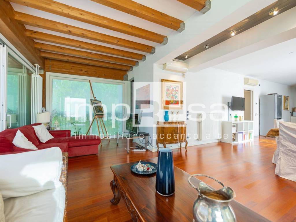 Vendita Appartamento Treviso. Quadrilocale in via Zanette 4. Ottimo ...
