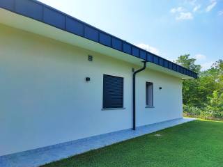 Nostra costruzione simile, per esempio