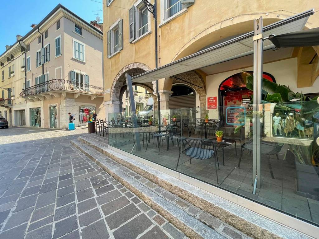 Gelateria piazza giuseppe malvezzi 4, centro storico, desenzano del garda