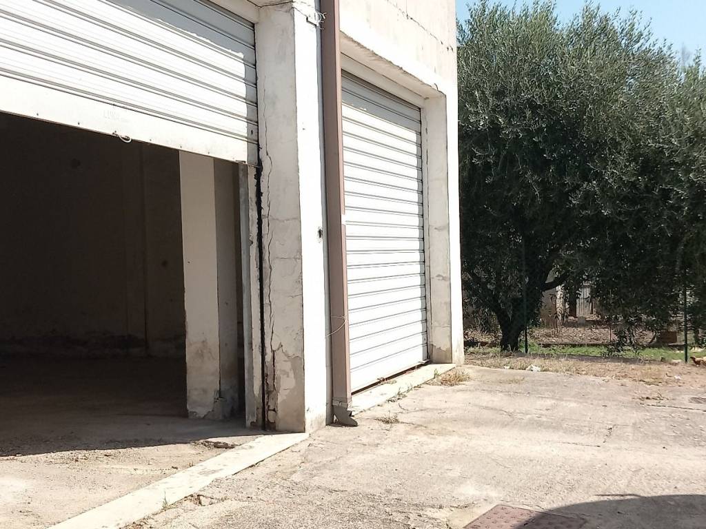 Locale commerciale, borgo san michele, latina