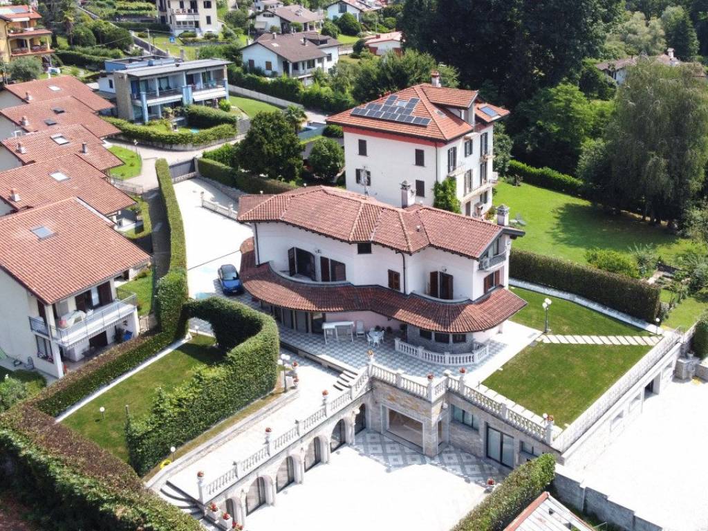 Villa unifamiliare via intra premeno, intra, verbania