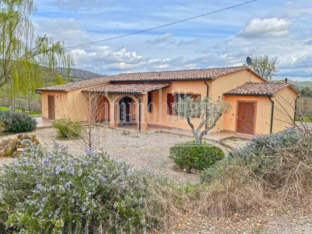 Rustico - Casale in vendita a Manciano