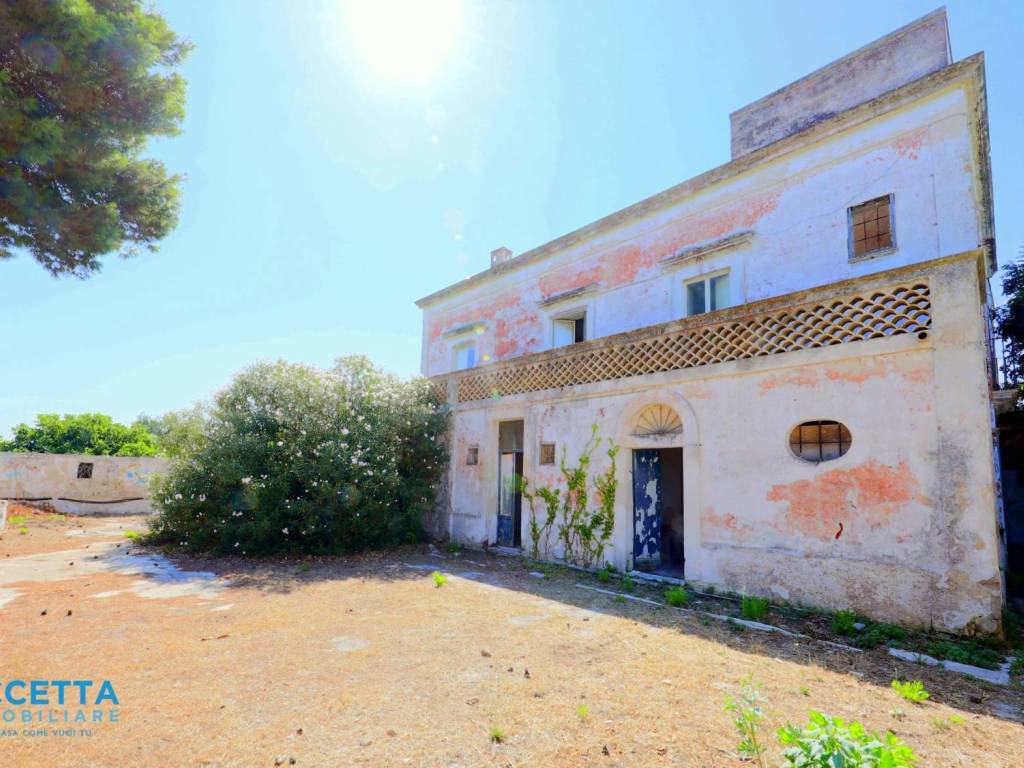 Villa unifamiliare via girasoli 65, san vito - carelli, taranto