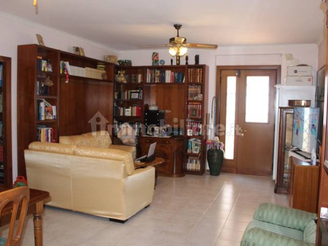 SALA 8