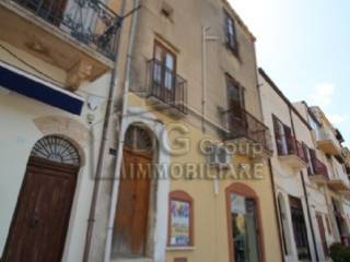 Palazzina indipendente nel cuore del centro storico di alcamo - 1