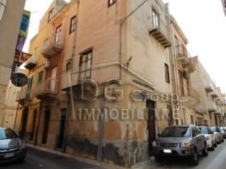 Graziosa palazzina indipendente su tre livelli - 1