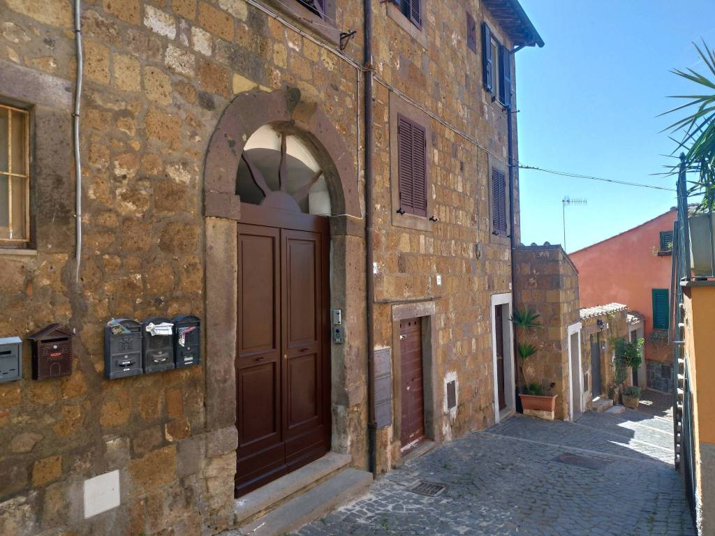 Magazzino - deposito via cavaglione 29, tuscania