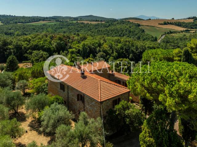 Casale in campgna a Trequanda