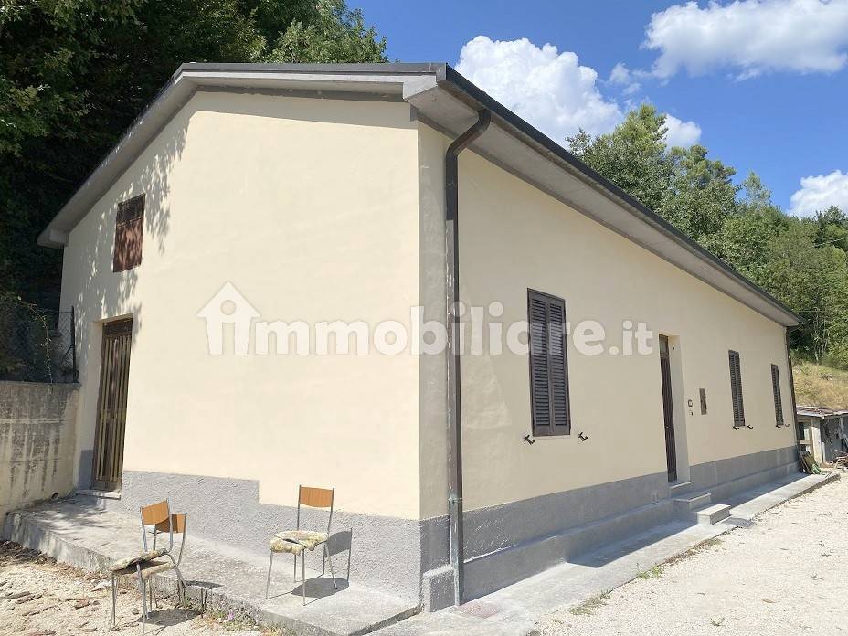 vendita-villa-unifamiliare-in-via-pontecentesimo-3b-foligno-buono