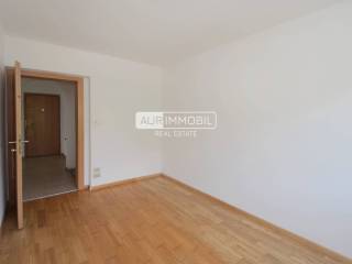 15 AUR1520 Bedroom 3 web