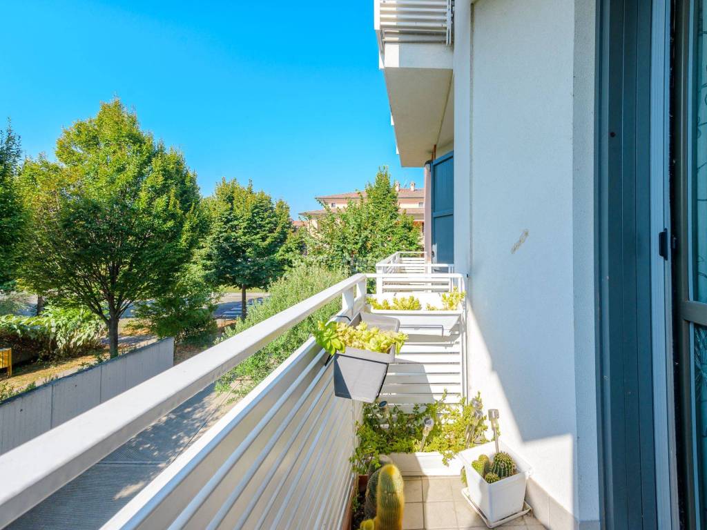 Vendita Appartamento Formigine. Trilocale in via bassa - MAGRETA. Ottimo  stato, primo piano, posto auto, con balcone, riscaldamento centralizzato,  rif. 114081135