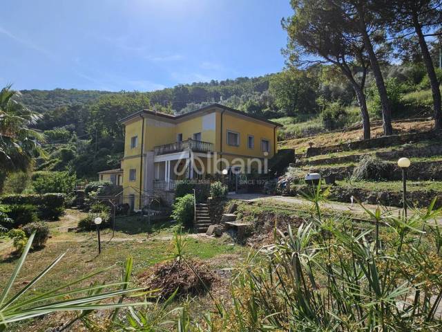 IN377_Proprieta_immobiliare_vendita_vicinanze Leri