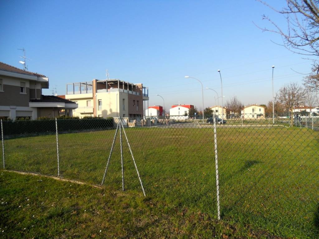 Terreno edificabile via don pino puglisi snc, centro, san pietro in casale