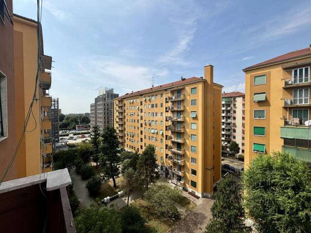 BALCONE CON VISTA