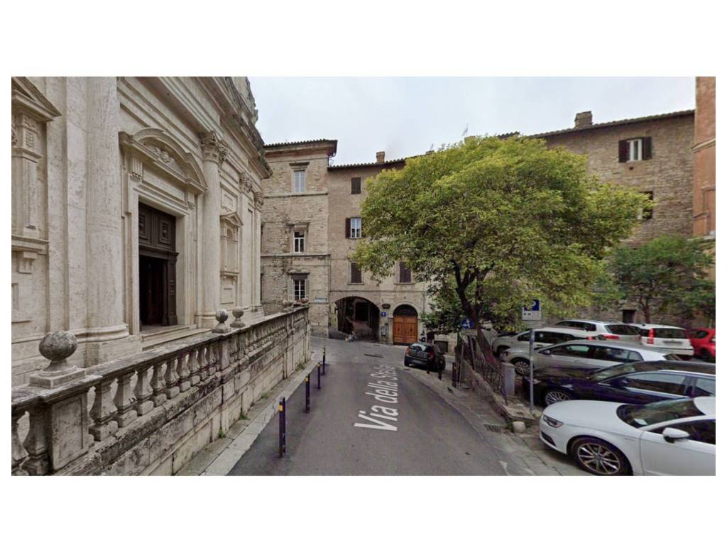 Garage - box via della cupa 26, centro storico, perugia