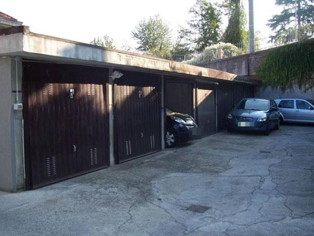 Garage - box all'asta via cuneo,   83/a, bra