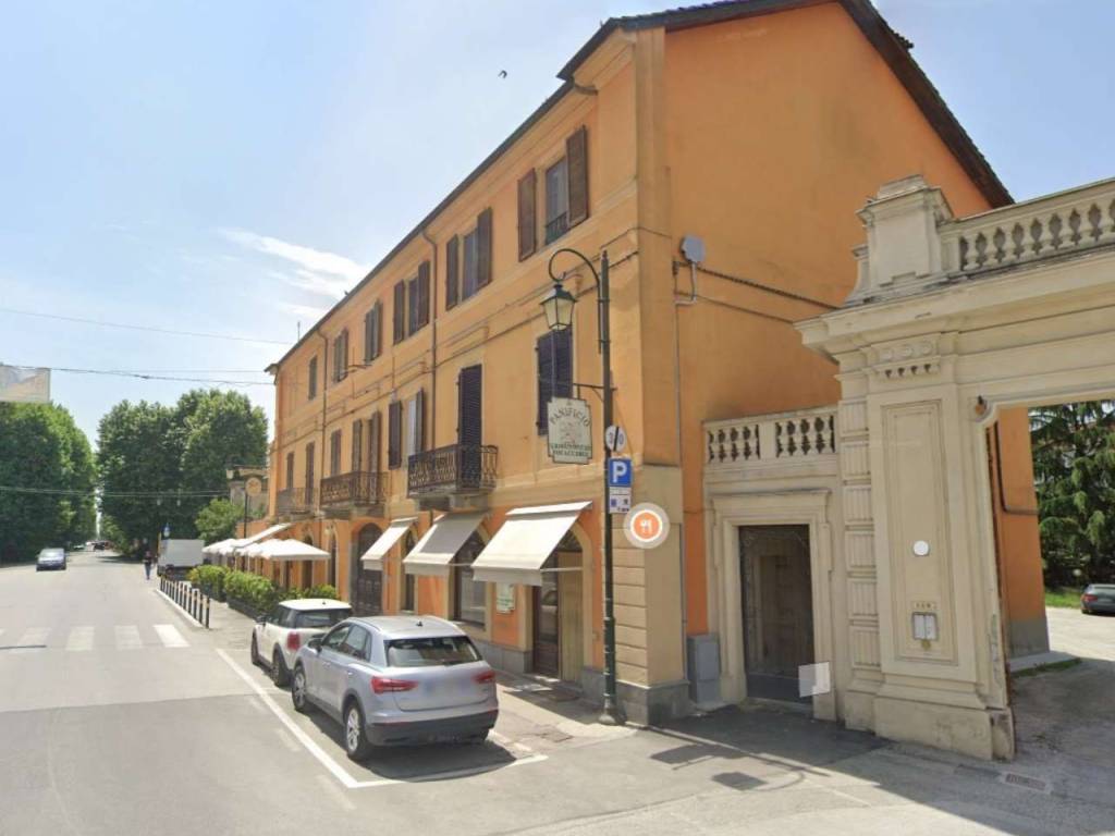 Locale commerciale corso principe di piemonte, centro, racconigi