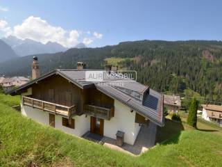 26 AUR1521-2 Lot View web