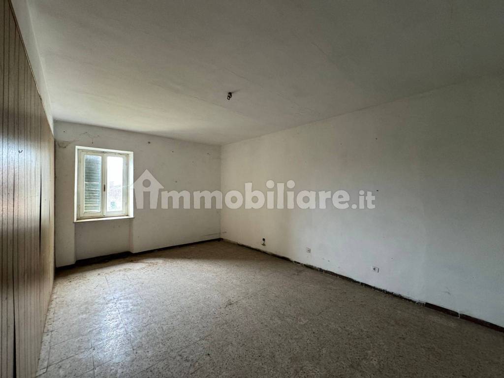 Stanza non arredata
