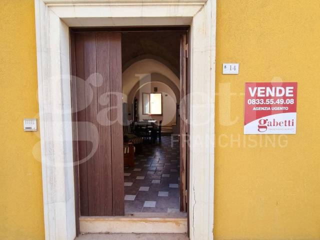 UGENTO PALAZZOTTO INDIPENDENTE GABETTI FRANCHISING VENDITA (19).jpg