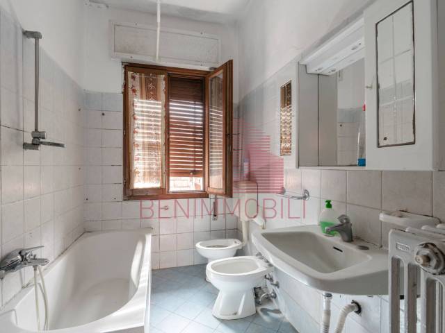 RODENGO VIA GORIZIA 8 BAGNO QUADRI PT.jpg