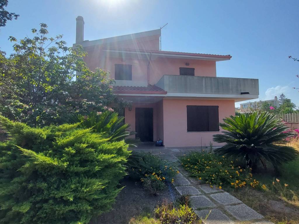 Villa unifamiliare, buono stato, 200 m², margine rosso, sant'anastasia, quartu sant'elena