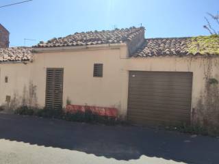 Zona