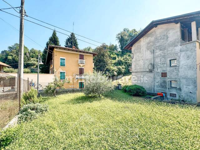 casa vendita grignasco prato wmk 0