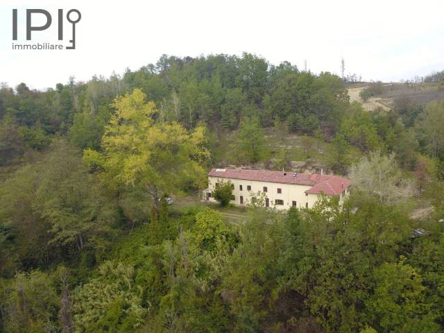 top view of house with 4 flats