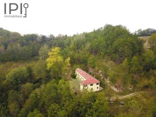 top view of house with 4 flats
