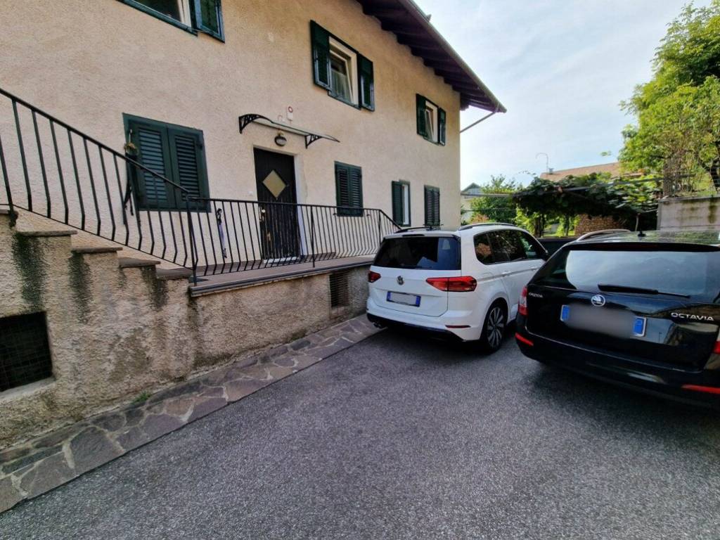 Quadrilocale via europa, centro, caldaro sulla strada del vino