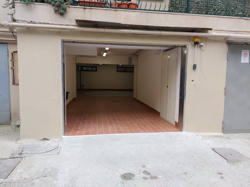 Garage - box via francesco cilea 255, vomero, napoli