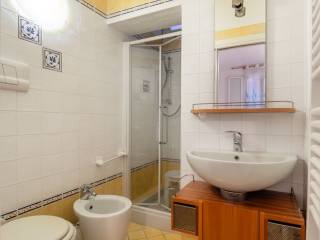 Bagno cieco con Doccia