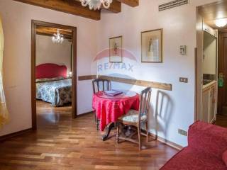 2-room flat San Marco 3614, San Marco, Venice