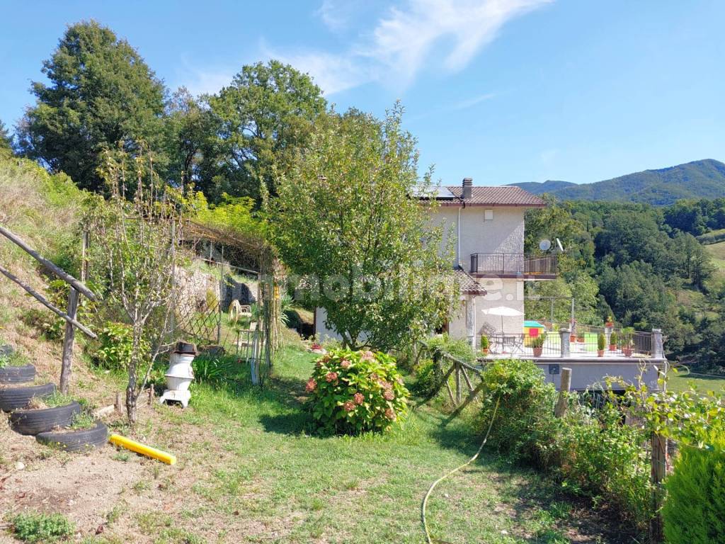 Villa unifamiliare Località Ponte Rollino 8, Maissana  #finsubito richiedi mutuo fino 100%