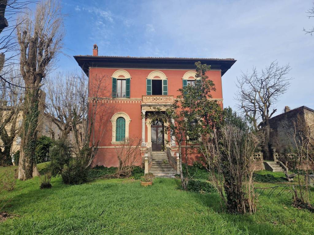 Villa unifamiliare via duca degli abruzzi, centro, caorso
