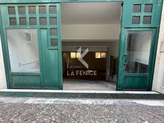 photo 5983423918104495139 y wmk 0