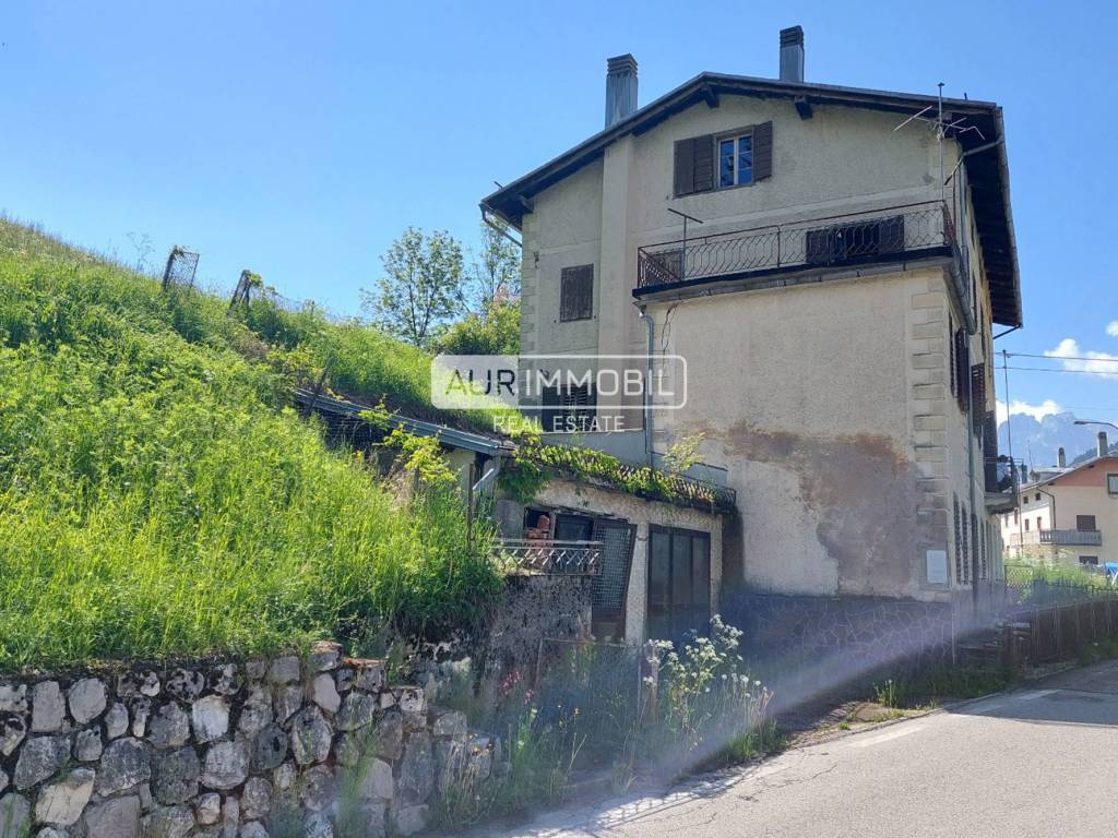 15 AUR1525 Lot View web