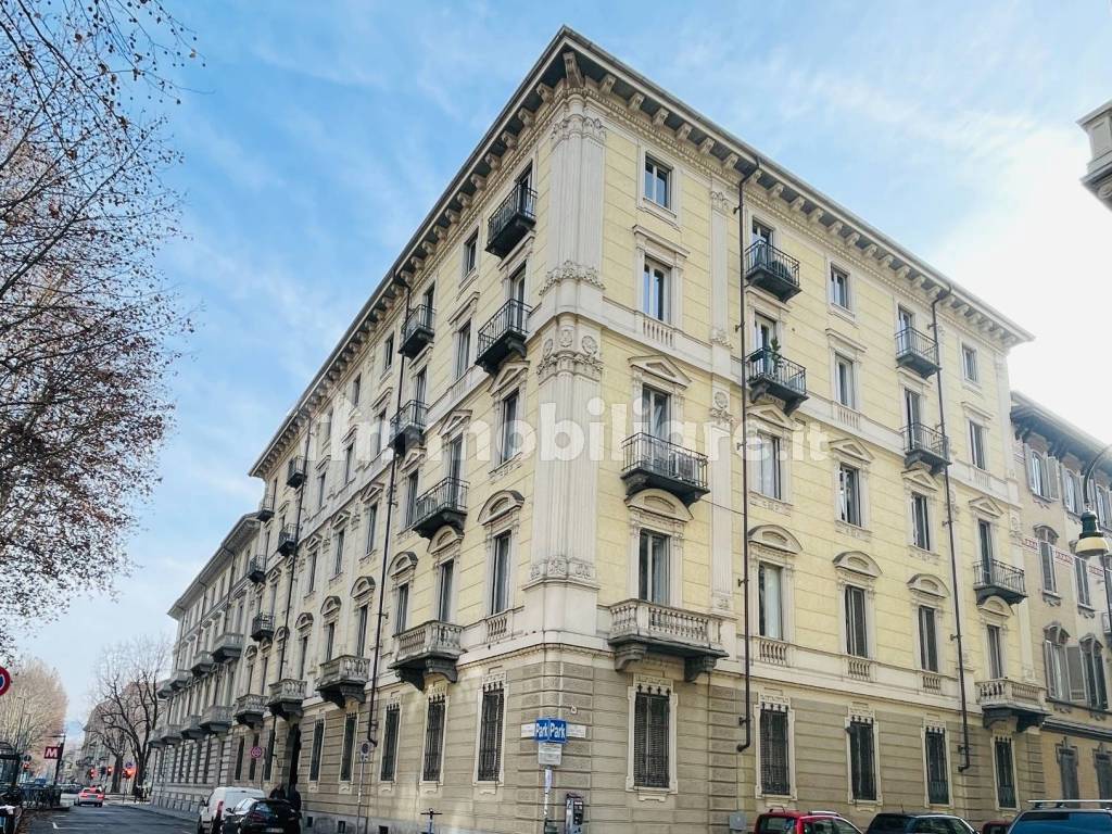 Vendita Appartamento in corso Vittorio Emanuele II 111. Torino. Nuovo, secondo piano, con balcone, riscaldamento centralizzato, rif. 114525727 #finsubito richiedi mutuo fino 100%