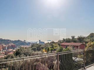 Terrazza con vista mare