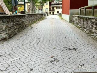 Zona