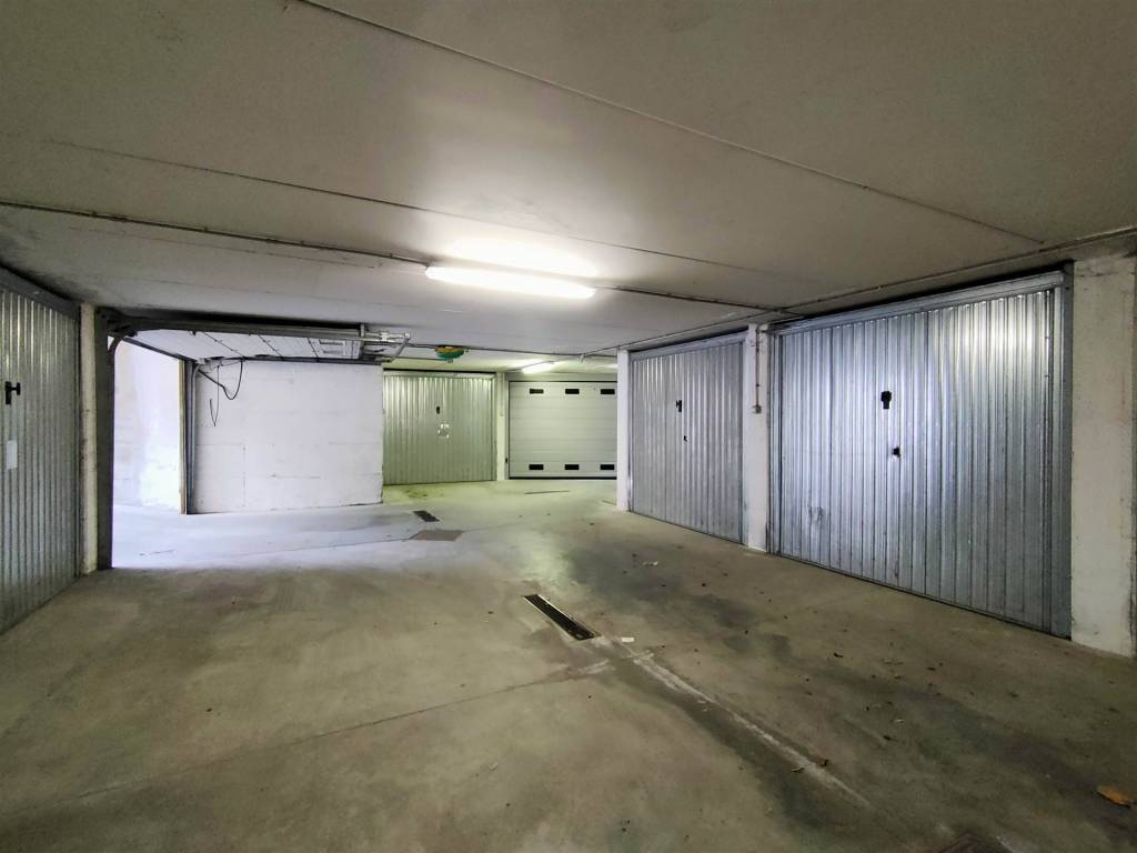 Garage - box, centro, chatillon