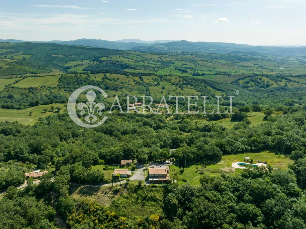 Azienda agricola con riserva di caccia in Maremma