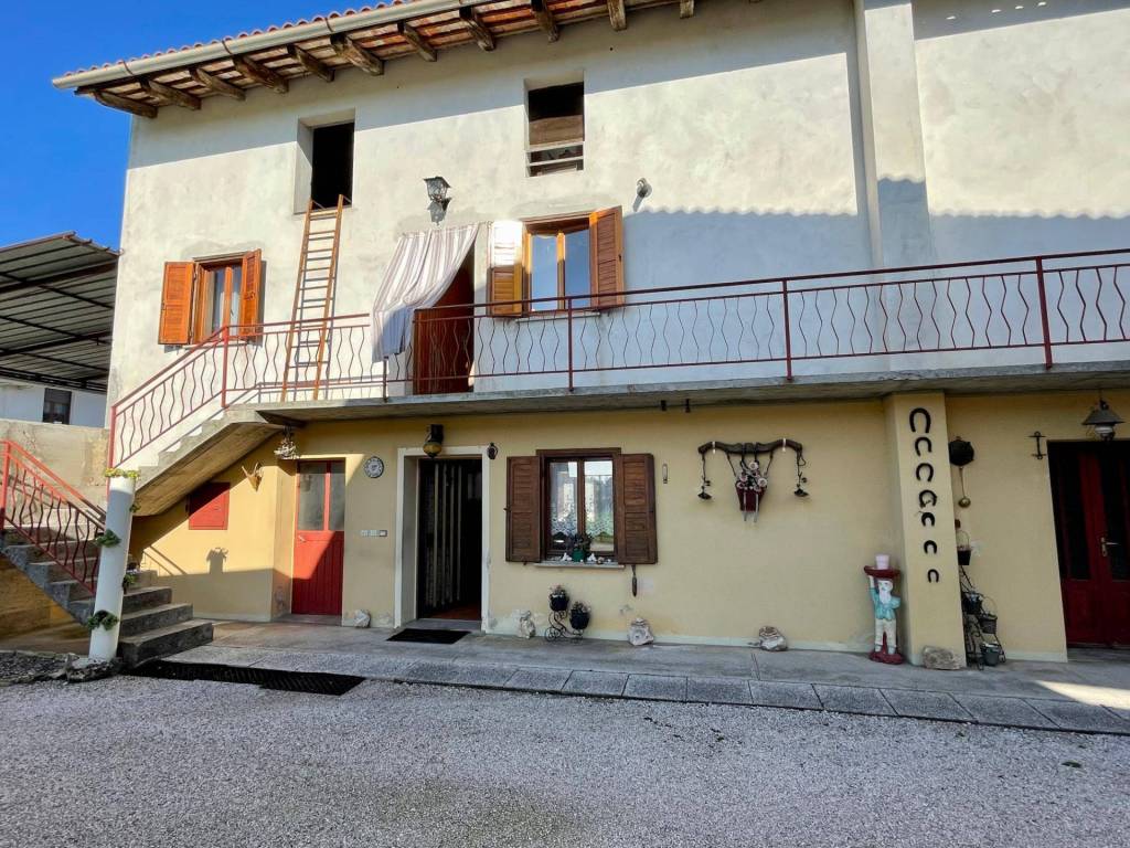 Villa a schiera 5 locali, centro, majano