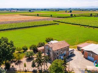 VEDUTA AEREA SULL'IMMOBILE