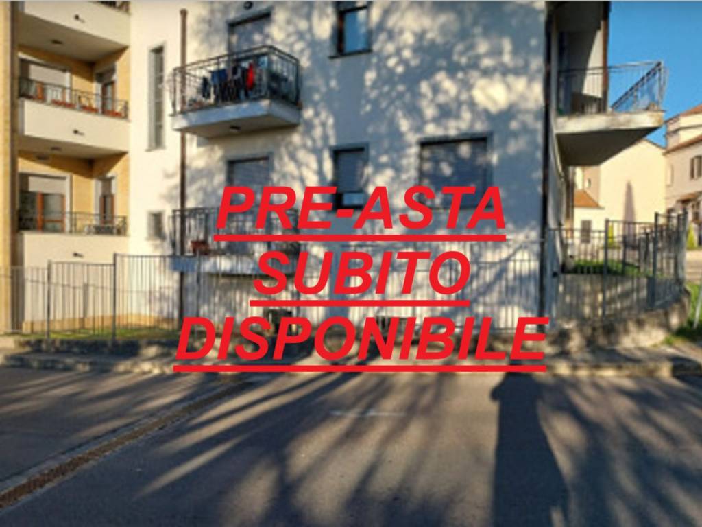 Negozio all'asta piazza santa maria solaro 4, mozzate