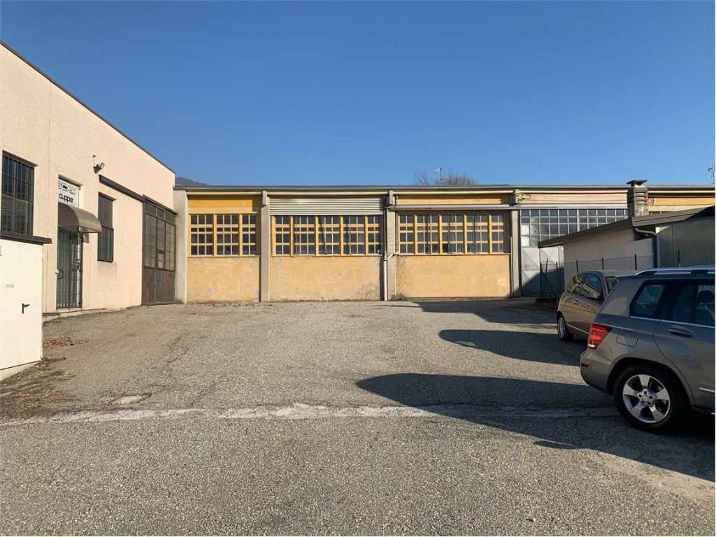 Capannone via alioli e sassi, 19, centro, gavirate