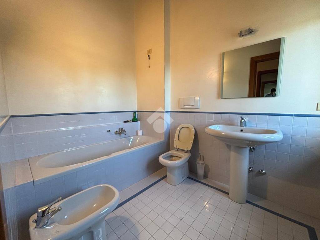 26 BAGNO