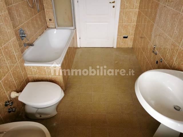 BAGNO 1