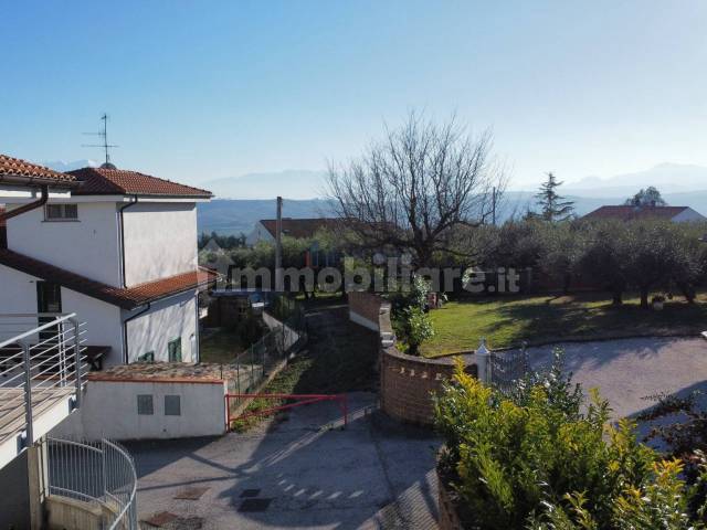 Villa in Vendita a Loreto Aprutino Pescara Abruzzo